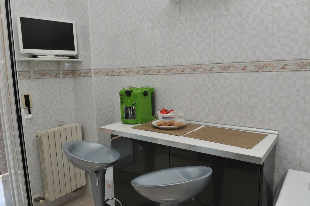 タラントCasa Sarahouseアパートメント エクステリア 写真